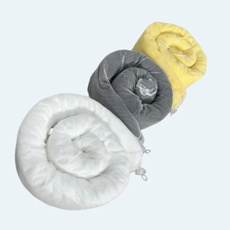 White-oil-absorbent​-boom-11